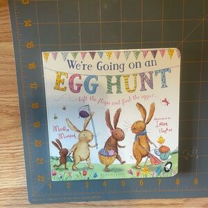 'We're Going on an Egg Hunt' Party Book has some flaws